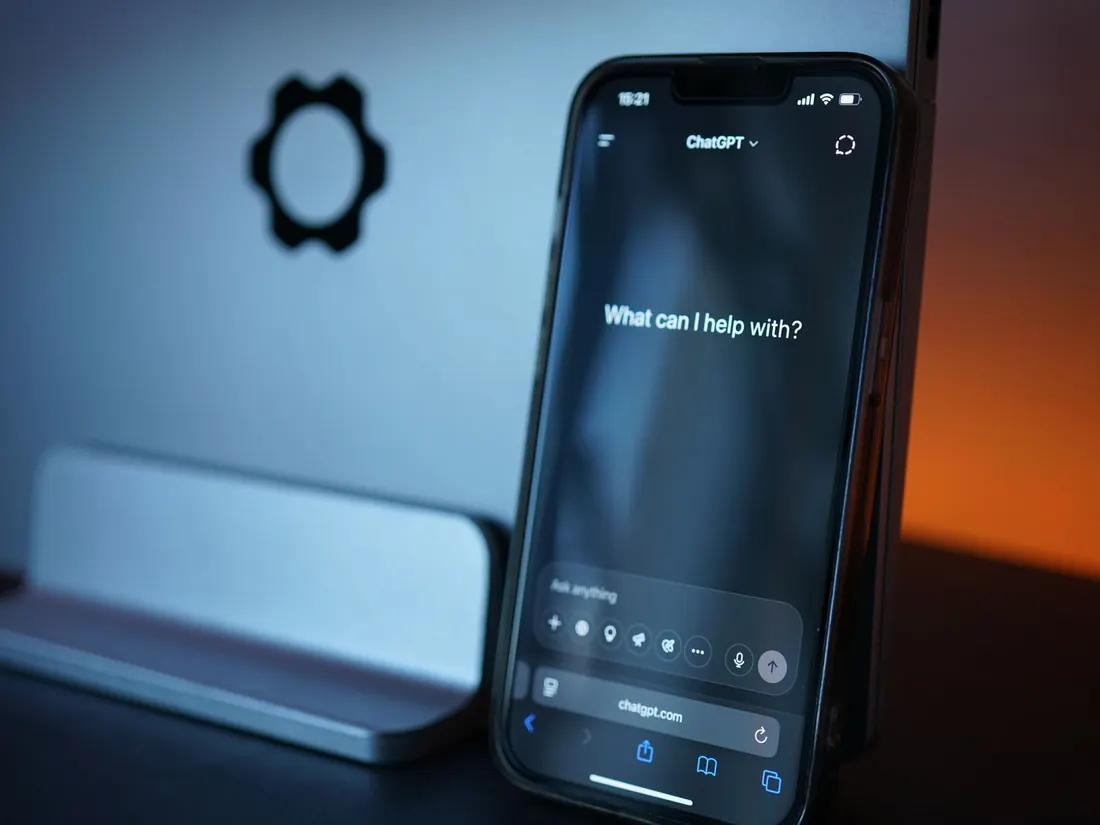Assistente de inteligência artificial num telemóvel